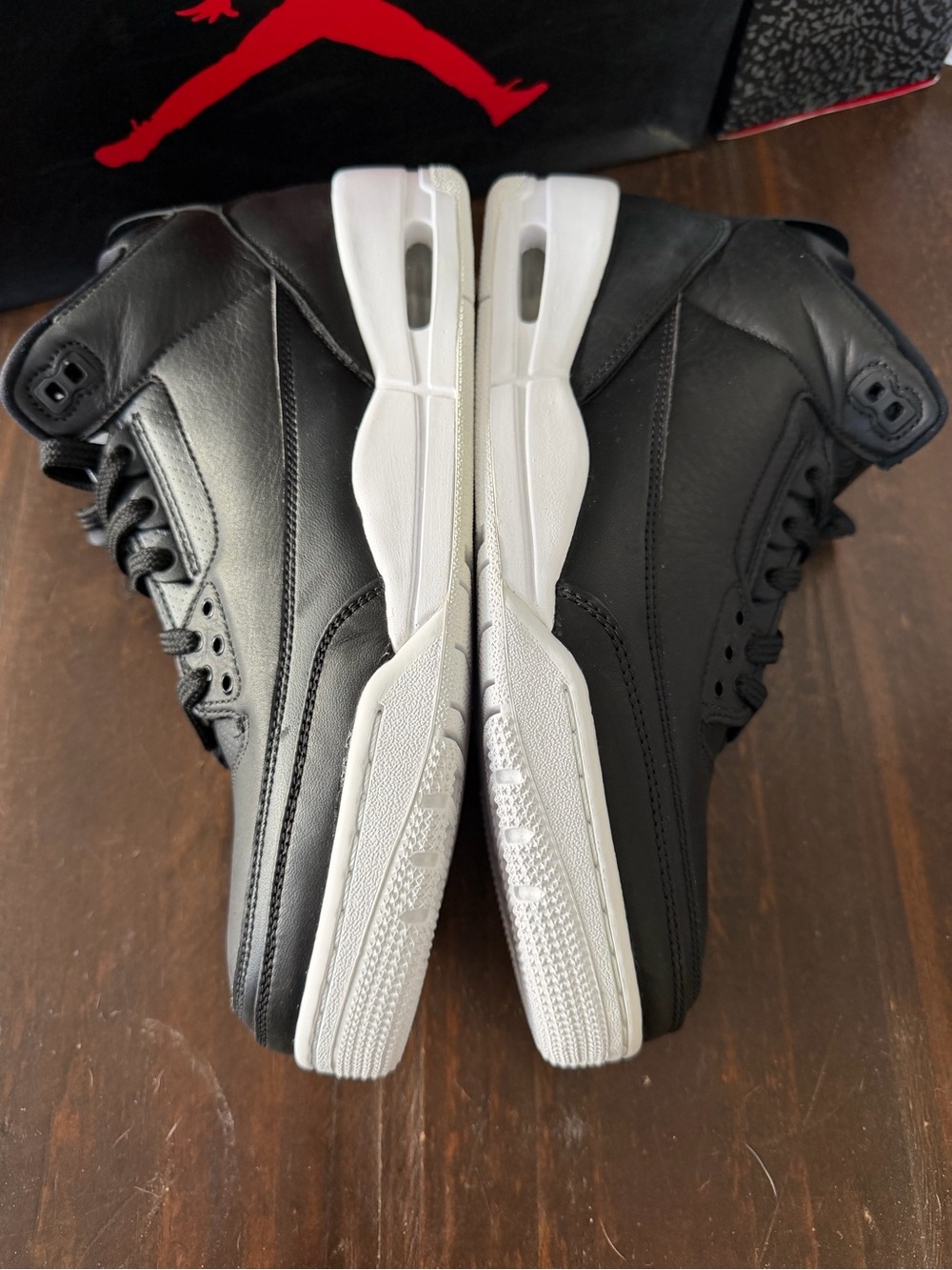 DeadStock Nike Air Jordan 3 “Cyber Monday” Black Leather Sneakers - 9.5M - Picture 3 of 12